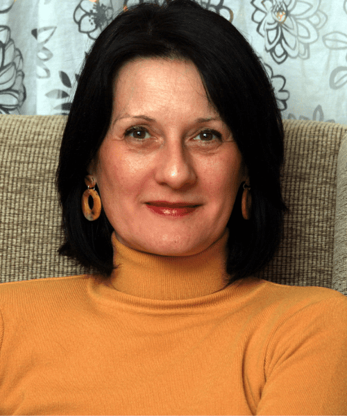 FLassú Zsuzsa